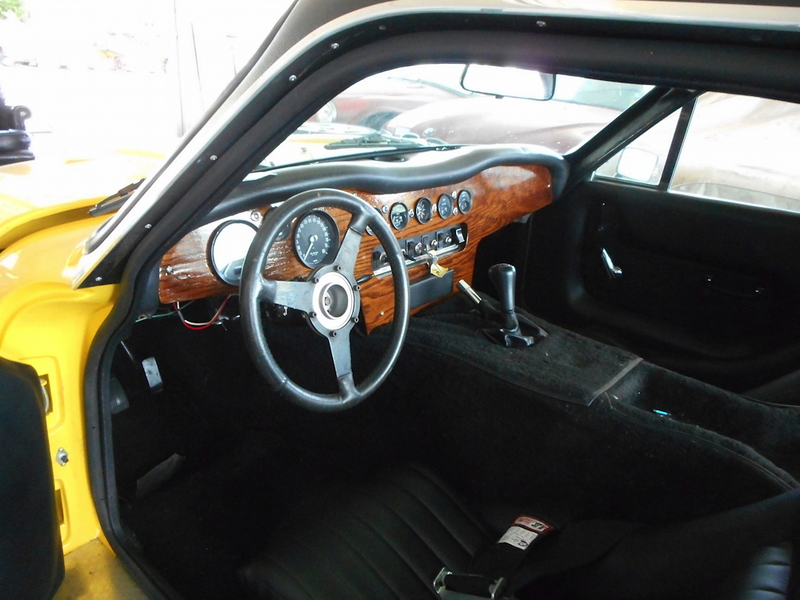 Illustration for article titled For $19,995, Would This Restored and BMW-ified 1974 TVR 2500M Make The Grade?